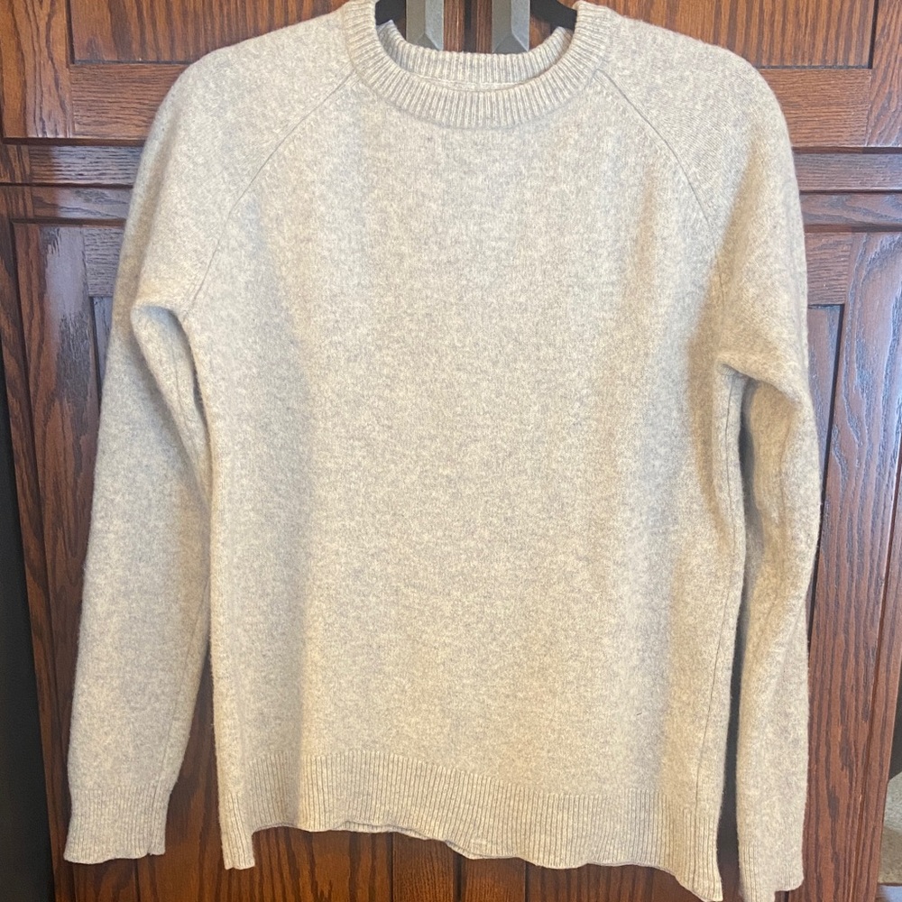 Goodthreads Premium Lambswool Cream Heathered Gray Sweater 💯 lambswool